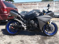 Yamaha R1 2014